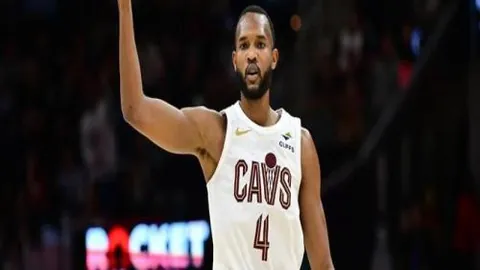 非洲杯风云阵容揭晓：马赫雷斯、努里领军，足球神童卢卡-齐达内强势加盟！